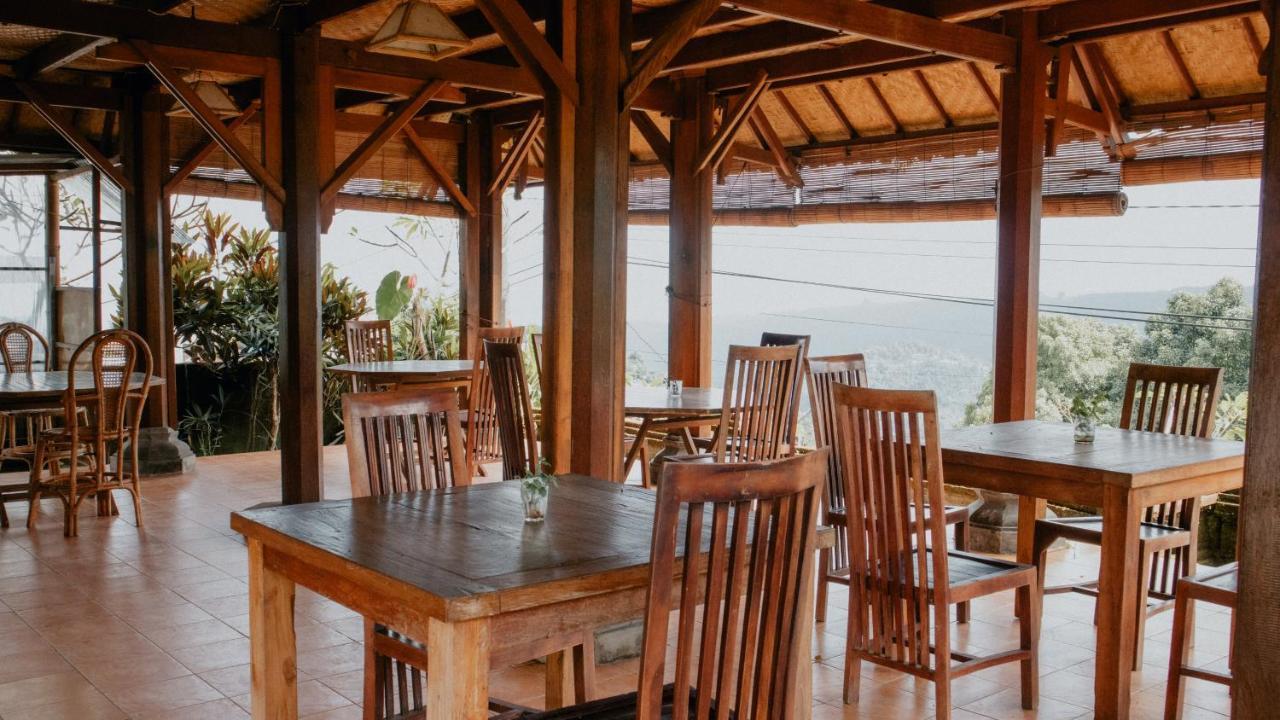 Puri Sunny Guesthouse Munduk エクステリア 写真