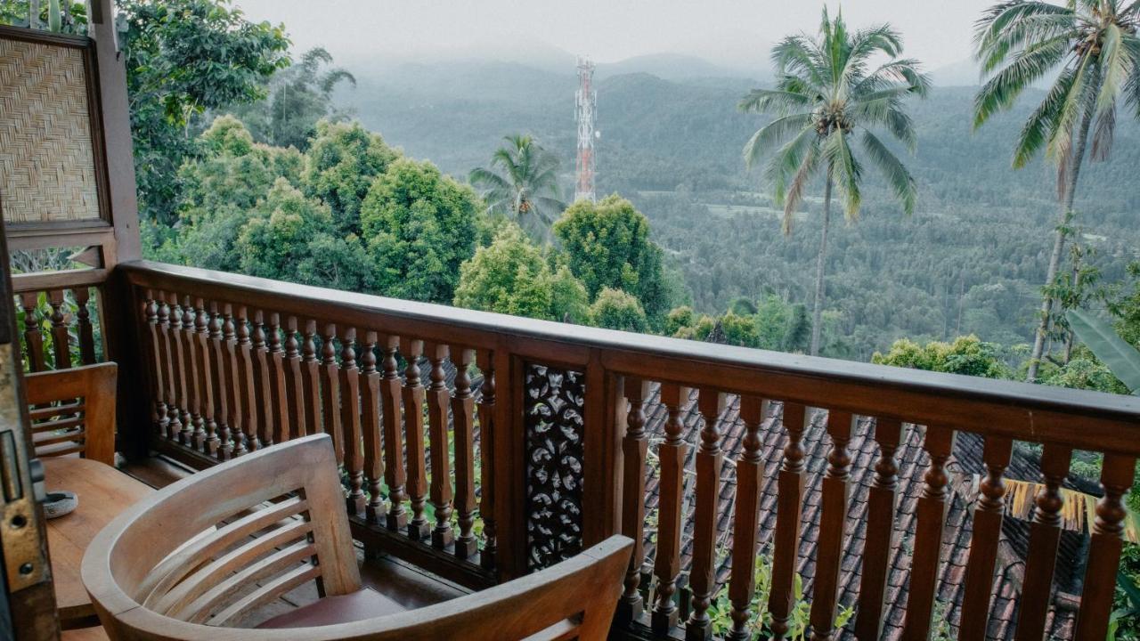 Puri Sunny Guesthouse Munduk エクステリア 写真