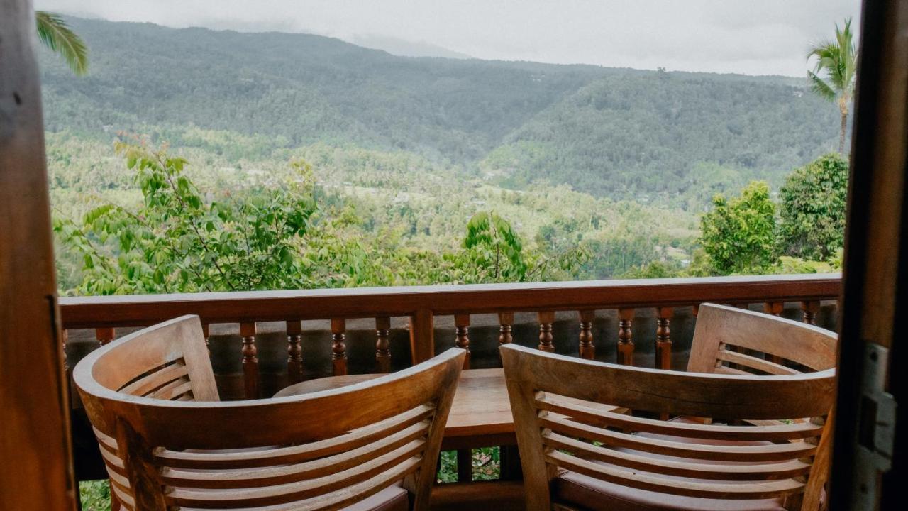 Puri Sunny Guesthouse Munduk エクステリア 写真
