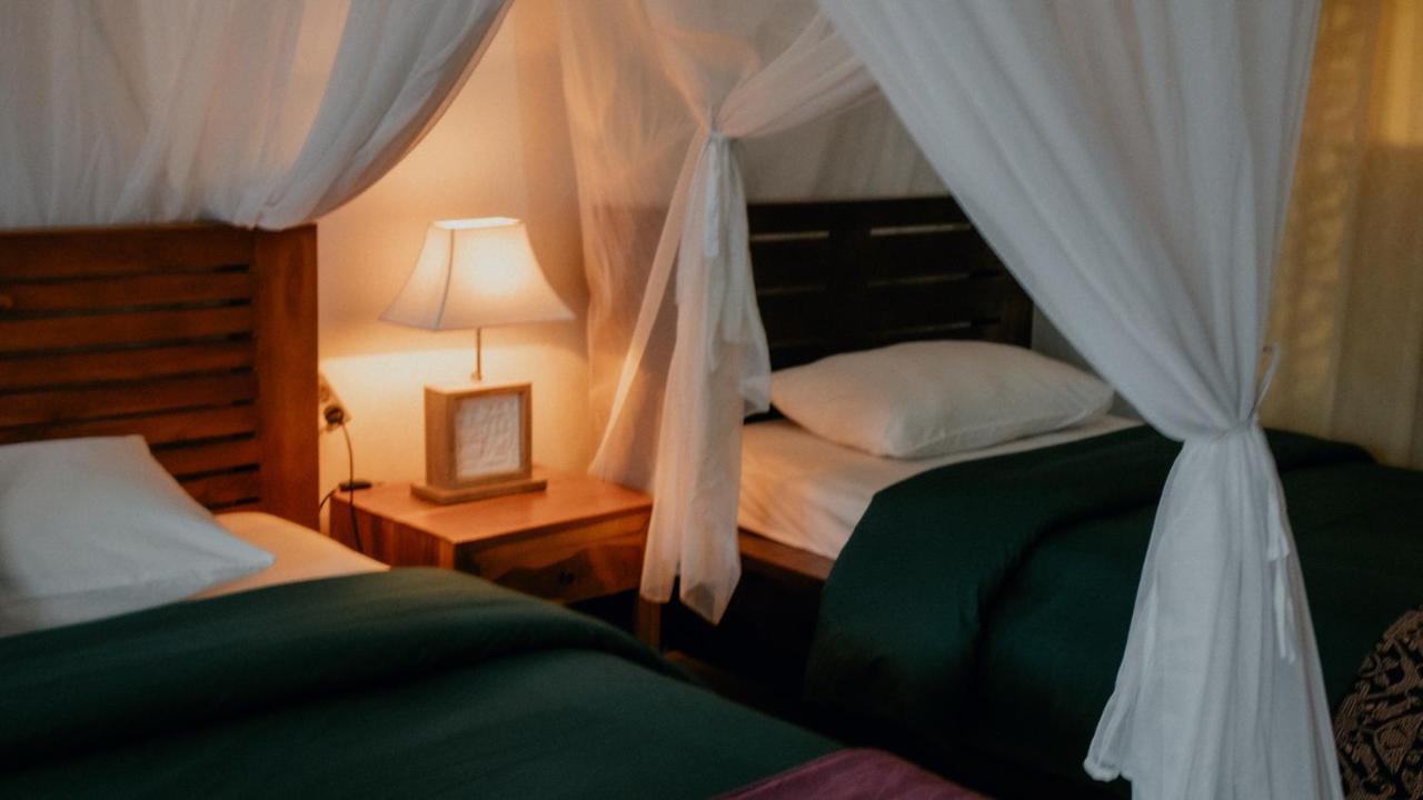Puri Sunny Guesthouse Munduk エクステリア 写真