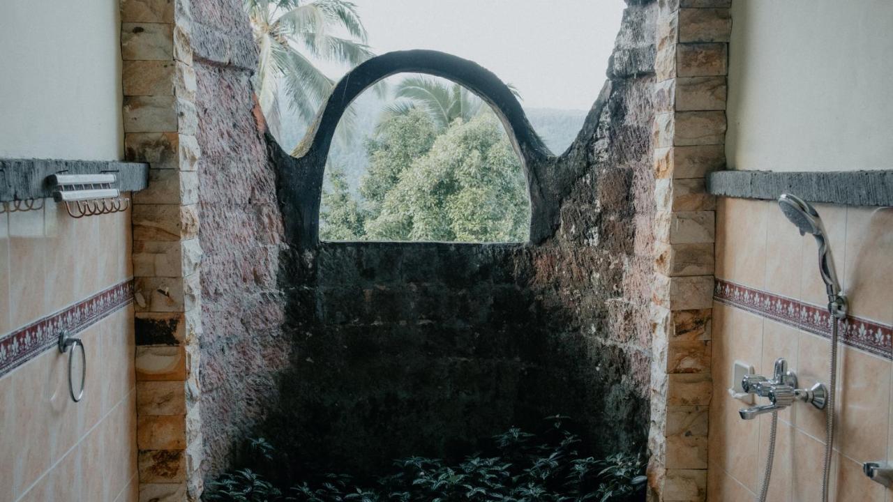 Puri Sunny Guesthouse Munduk エクステリア 写真