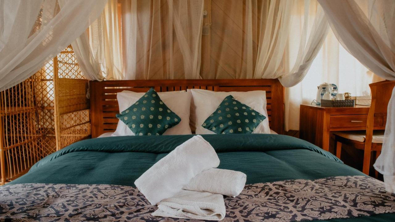 Puri Sunny Guesthouse Munduk エクステリア 写真