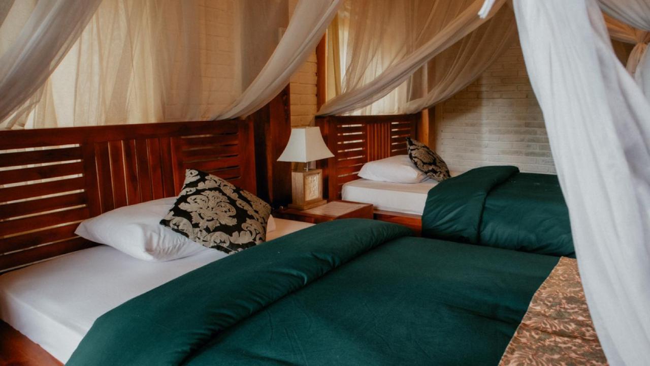 Puri Sunny Guesthouse Munduk エクステリア 写真