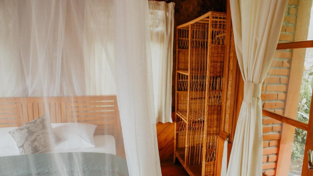 Puri Sunny Guesthouse Munduk エクステリア 写真