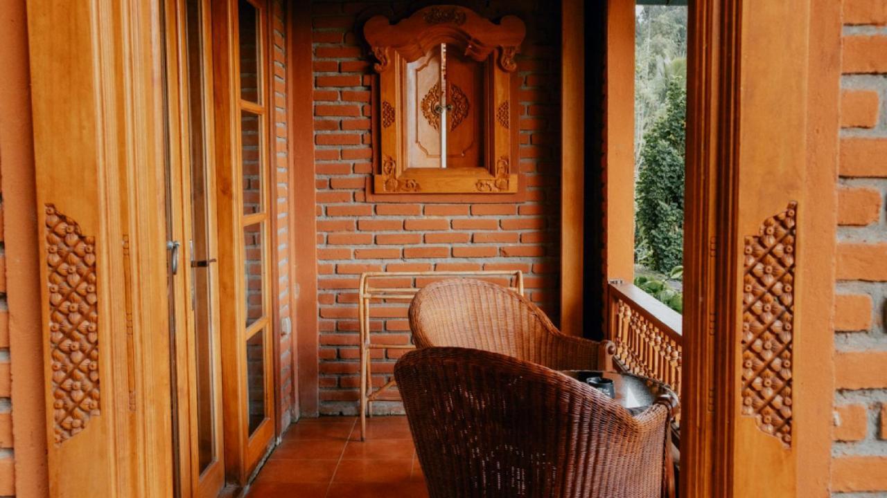 Puri Sunny Guesthouse Munduk エクステリア 写真