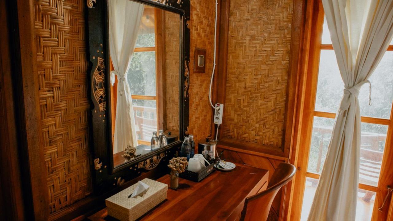 Puri Sunny Guesthouse Munduk エクステリア 写真